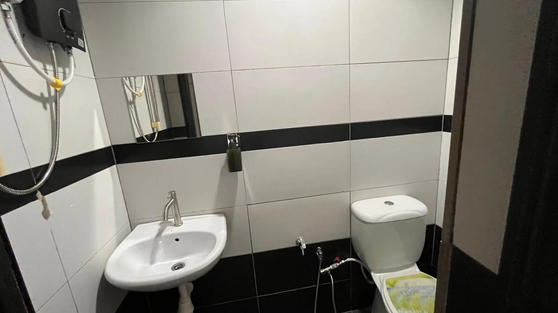 Hotel Tampoi Sojourn Johor Bahru 2*,